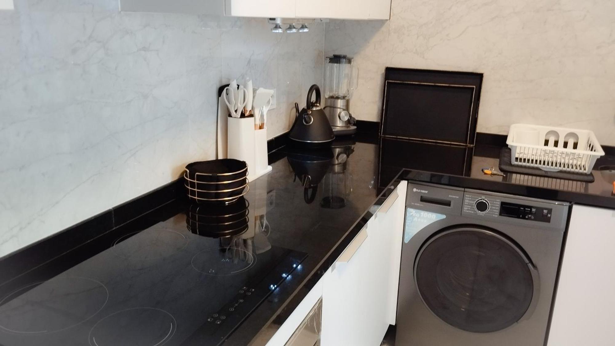 Incroyable Appartement A Playa Enface Cafe Sky 17 Tangier Exterior photo